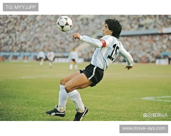 足球界十大传奇球星榜单 揭示足坛历史最伟大的球员天赋与成就